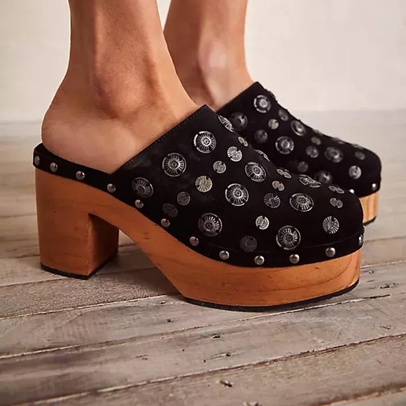 NEW Free People Claudia Clogs Slip On Suede Wooden Heels - Picture 2 of 6